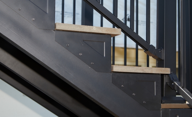 EVOLUTION STAIR ANCHOR BRACKET