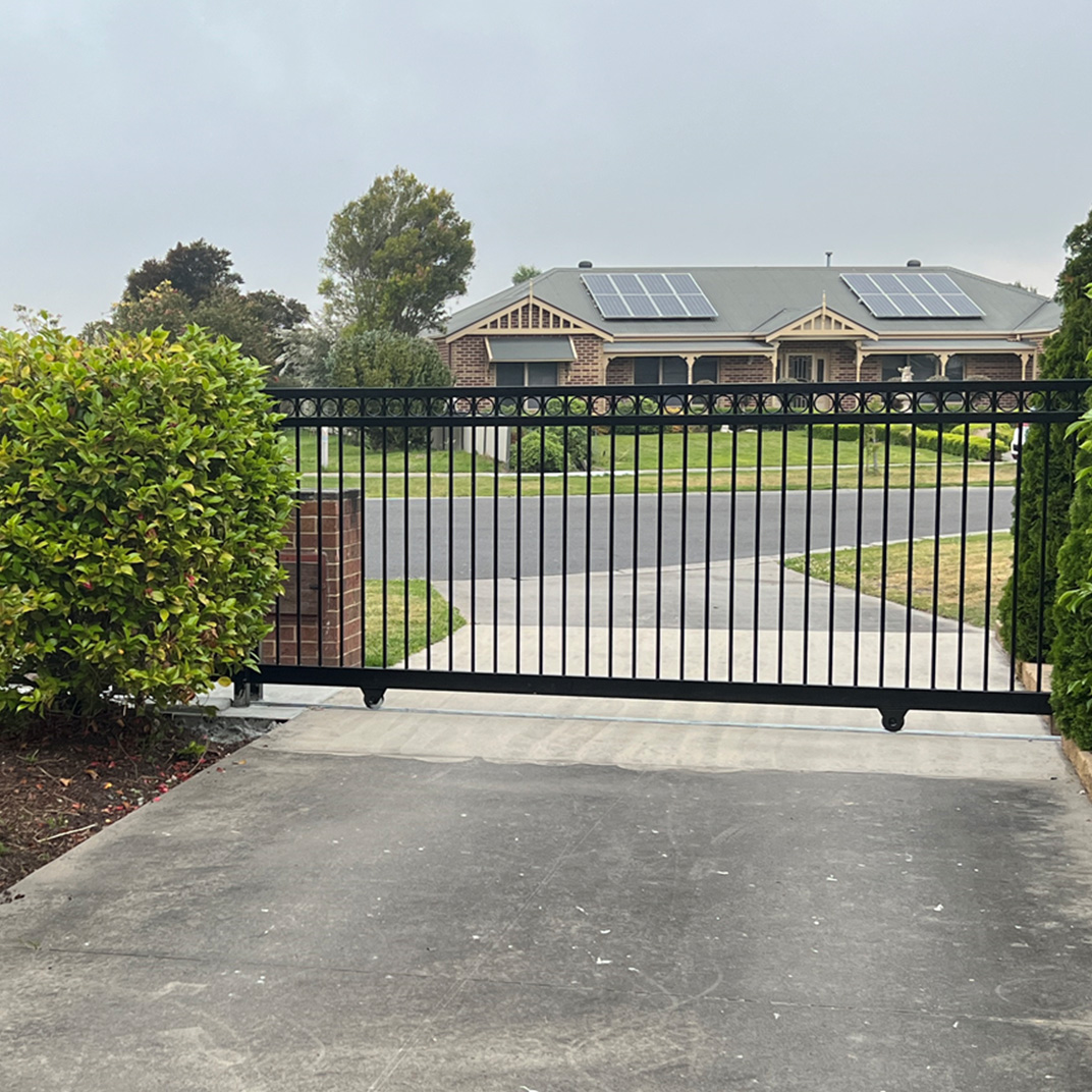 Ring Top Fence Panel